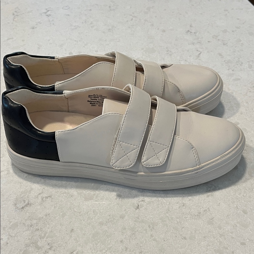 Nine West Oleandro 8.5 White and Black Leather Velcro Strap Sneakers